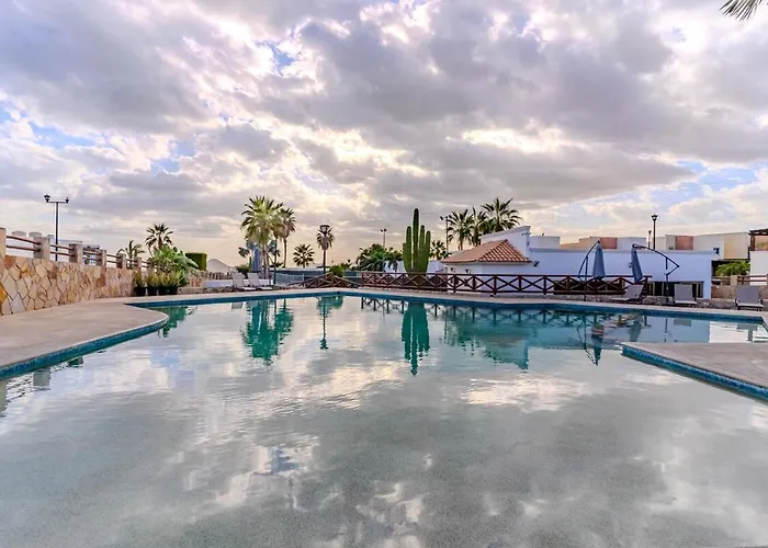 El Tezal Con Alberca, Clubhouse Y Gym Ferienhaus Cabo San Lucas